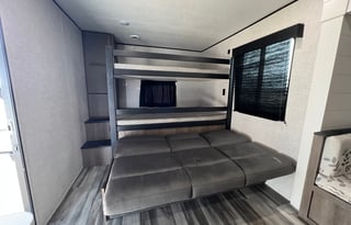 Catchin’ a Break – 2025 Jayco 287BHS