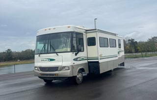 2003 Winnebago Brave 27B
