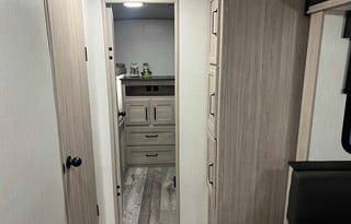 Sundance 291QB - 2 Bedroom Travel Trailer