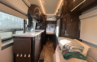 2020 Winnebago Era 70A