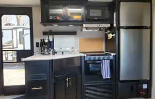 Spacious Large Pet Friendly Family Camper