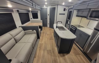 Keystone Bullet 330BHS