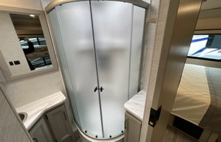 2024 Thor Ace 32B (Sleeps 8 to 9!