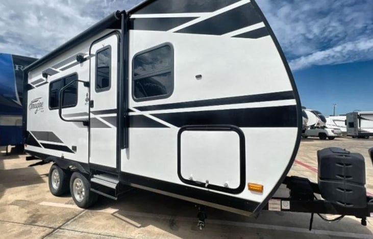 Exterior Side View: Compact and stylish exterior design ready for your next journey.