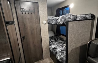 2021 Starcraft Autumn Ridge Single Axle 180BHS