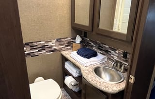 Alice the Traveling Palace