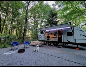 Dutchmen RV Kodiak Ultra Lite 255BHSL