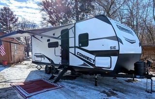 2025 KZ Connect SE – Sleeps 6–7