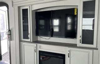 Spacious Keystone 5th Wheel