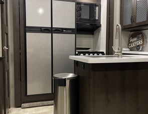 Grand Design Momentum G-Class 320G