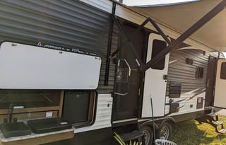 Chloe and Dylan's Florida RV getaway