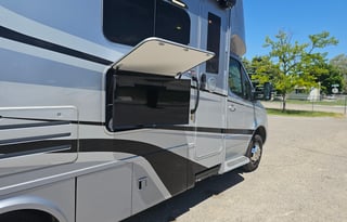 Bill’s Awesome Adventure RV
