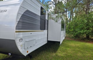 Family friendly with spacious private bunkroom!