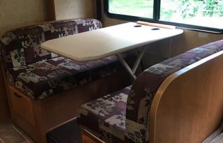 Perfect for Families-Separate Bunkhouse/Bunk Room