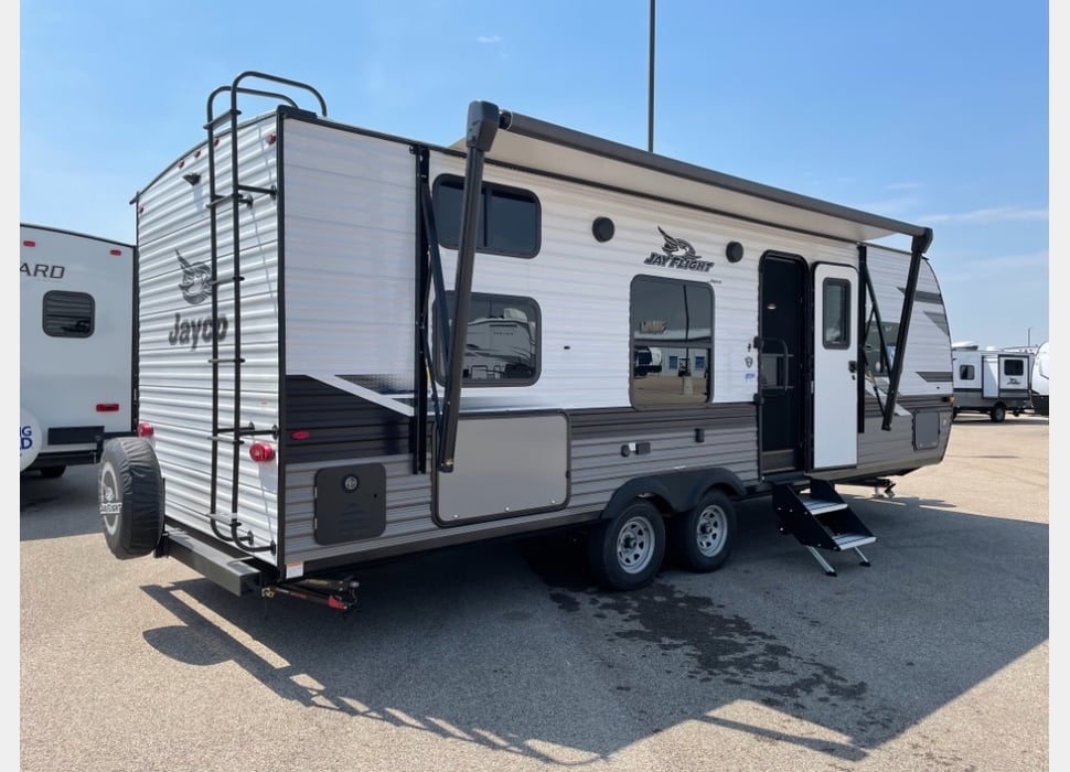 Travel Trailer rentals in Madison