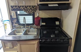 2018 Winnebago Micro Minnie 2106FBS