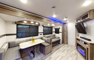 2022 CrossRoads Zinger 333D Travel Trailer