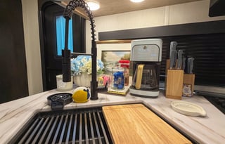 Jane’s RV Rentals