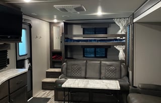 Darrell & Cari's House on wheels II