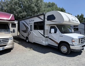 Thor Motor Coach Four Winds 26B