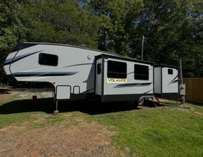 CrossRoads RV Volante 310BH