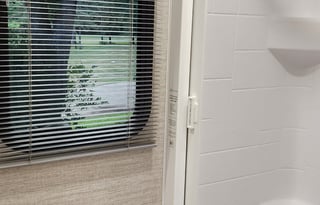 2019 Winnebago Navion 24D