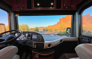 Fully Stocked Diesel w/2 Baths, King + Bunks