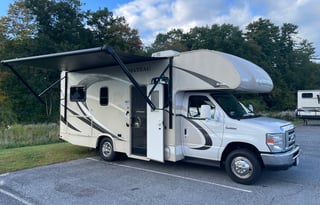 Your Home on Wheels! Furry friend approved!