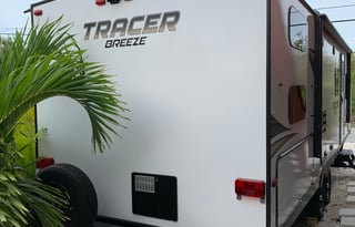 2018 Forest River Prime time Tracer Breeze 26dbs