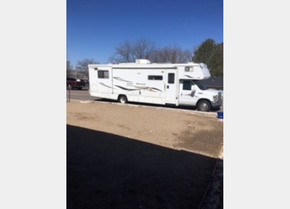 Class C Motor Home rentals in Idaho Falls