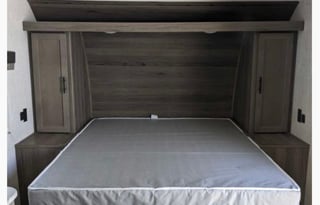 2021 Gulf Stream RV Enlighten 25BH