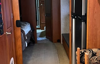 2009 Monaco Holiday Rambler Ambassador