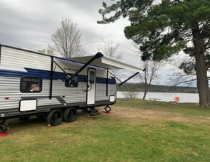 Prime Time RV Avenger LT 22BH