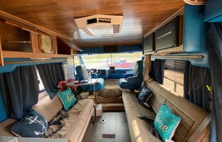 1989 Van American GMG Cobra Malibu Motor Home