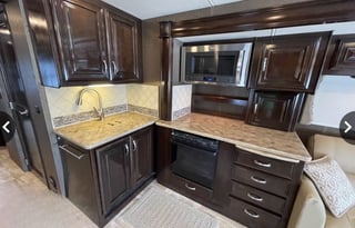 2016 Thor Motor Coach Challenger 36TL