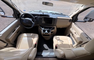 Park Anywhere! Maneuverable B+ Motorhome