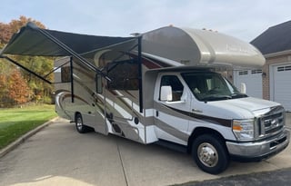 2016 Thor Motor Coach Four Winds 28Z