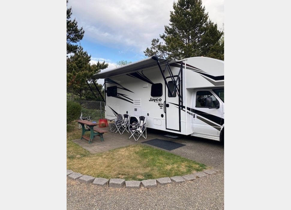 Class C Motor Home rentals in Beaverton