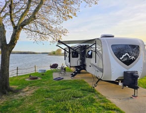 Highland Ridge RV Mesa Ridge MR338BHS