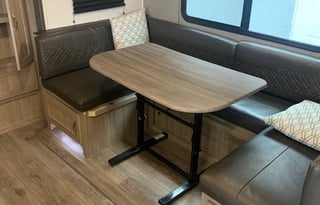 Minnick Family Camper Rental