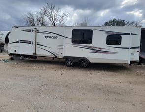 Prime Time RV Tracer 182BHS