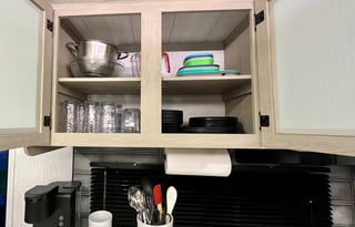 Family Getaway! 5 STAR RATING! (DELIVERY ONLY)