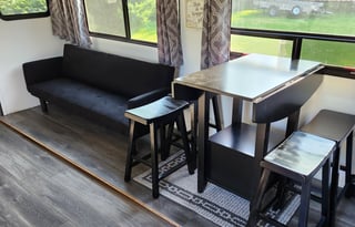 Family Bunkhouse - Kid Approved and Ready