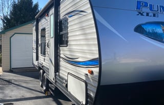 2019 Palomino Puma XLE Lite 22RBC