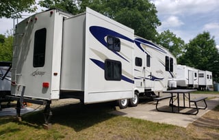 2007 Gulf Stream RV Mako 30 FBHS