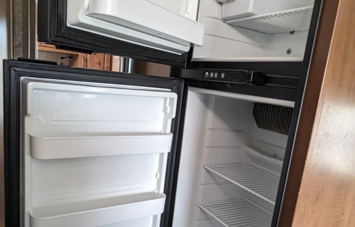 Ample storage space in the fridge!