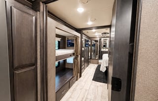 Thor Venetian Bunkhouse | Family Friendly RV
