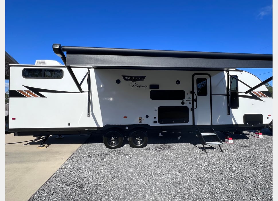 Travel Trailer rentals in Loxley