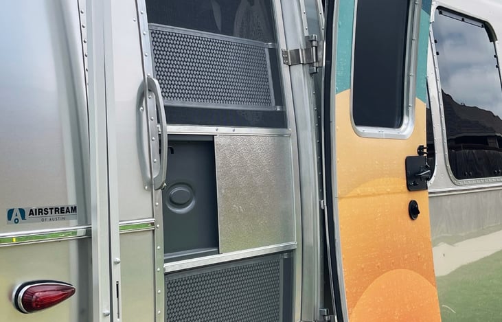 This custom DFW luxury trailer, by Journey On RV Rental  is road trip ready and easy to tow, making it the perfect landing spot for your next travel adventure. Freedom at its finest! Rent Lily today!