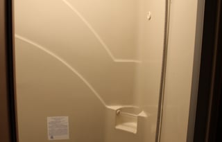 Pet friendly with TWO BATHROOMS!  Whaaaaat?